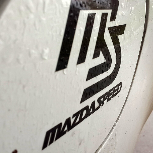 Calcomanía de vinilo para puerta de combustible Mazdaspeed para Mazda