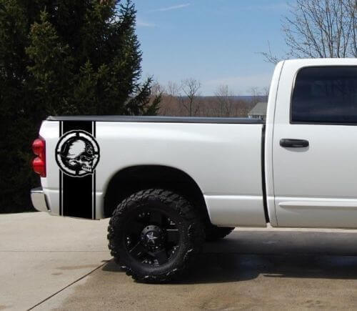 Calcomanía de vinilo con franjas estilo Metal Mulisha para la caja de GMC Sierra