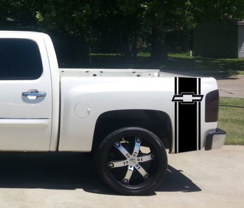 Calcomanía de vinilo con franja lateral trasera del logo Chevy para camiones Chevrolet