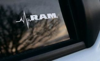Dodge RAM está en mi gráfico de calcomanías de calcomanías de ventana de sangre