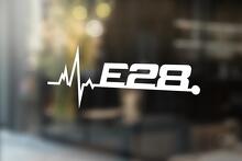 BMW E28 está en mi gráfico de calcomanías adhesivas para ventana de sangre
 2