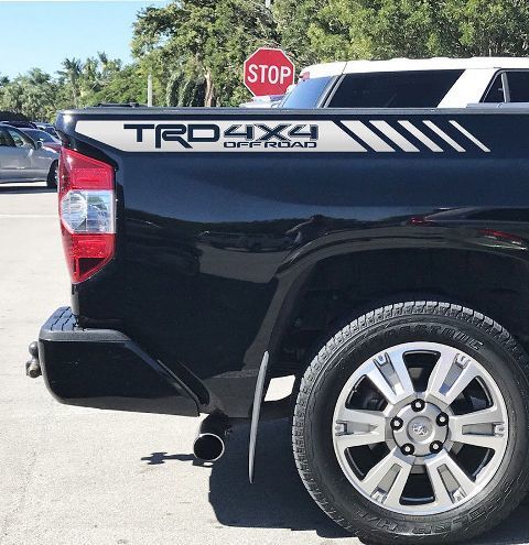 Pegatina de vinilo de franjas TRD 4x4 Off Road en el lateral de la caja para Toyota Tundra
