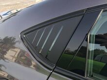 Adhesivos de vinilo para ventana trasera lateral estilo ventilación para Dodge Dart 2013-2016_3