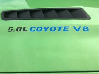 2x 5.0L COYOTE V8 Hood sticker calcomanías emblema Ford F150 Boss Mustang 1
