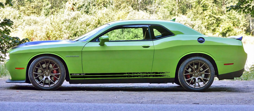 CUSTOM TEXT Dual Torn Rocker Stripes Faldón lateral Adhesivo de vinilo para Dodge Challenger