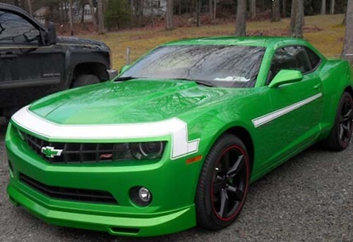 2010 – 2013 Chevrolet Camaro 68' estilo nariz/fascia acento raya
