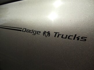 Dodge Ram Trucks Pin Stripe Insert Calcomanías + Su elección de color