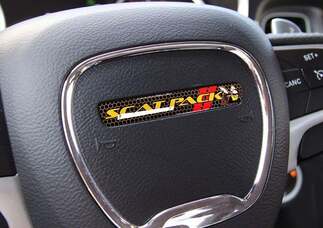 Un volante Scat Pack con emblema de abeja calcomanía abovedada Challenger Charger Dodge Scatpack
