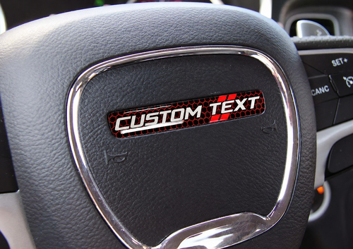 Red Honeycomb Twin Stripes Custom Text Domed Insert — Adhesivo de vinilo (volante) para Dodge Challenger