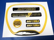 Conjunto de Daytona 392 amarillo volante TRIM RING emblema abovedado pegatina calcomanía cargador Dodge
 3