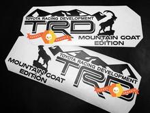 Par de calcomanías de vinilo laterales TRD Mountains Goat Edition para Toyota 4Runner Tundra Tacoma FJ Cruiser
 2