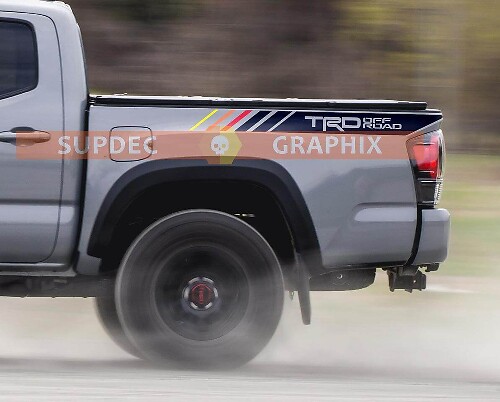 Calcomanías de vinilo para la parte trasera lateral todoterreno TRD 4x4 para Toyota Tacoma Tundra