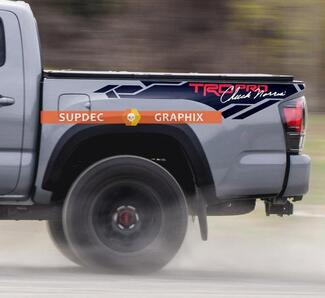 TRD 4x4 PRO Sport Off Road Chuck Norris firma pegatinas de vinilo laterales para Tacoma 2013 - 2020 o Tundra 2013 - 2020
