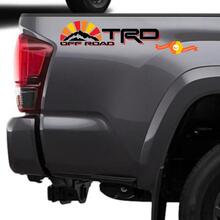 Par de pegatinas de vinilo laterales TRD 4x4 Off road con montañas Vintage Sunset Retro Old Style para Tacoma Tundra 4Runner
 2
