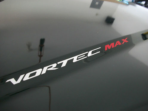 2 juegos VORTEC MAX Hood sticker calcomanías emblema Chevy Silverado GMC Sierra Denali